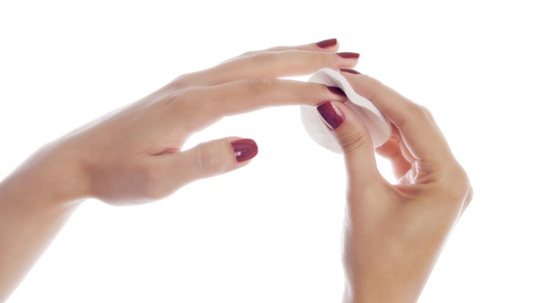 Wybieramy zmywacz do paznokci – na co zwrócić uwagę?
